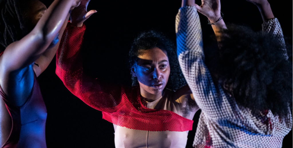 vr 18 nov | 20:00 - 21:00 | Theater Kikker 
Hiphopchoreografie met onvertelde verhalen